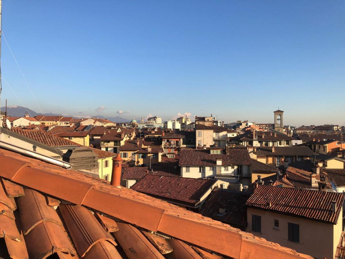 Sunlight Apartment Bergamo Esterno foto