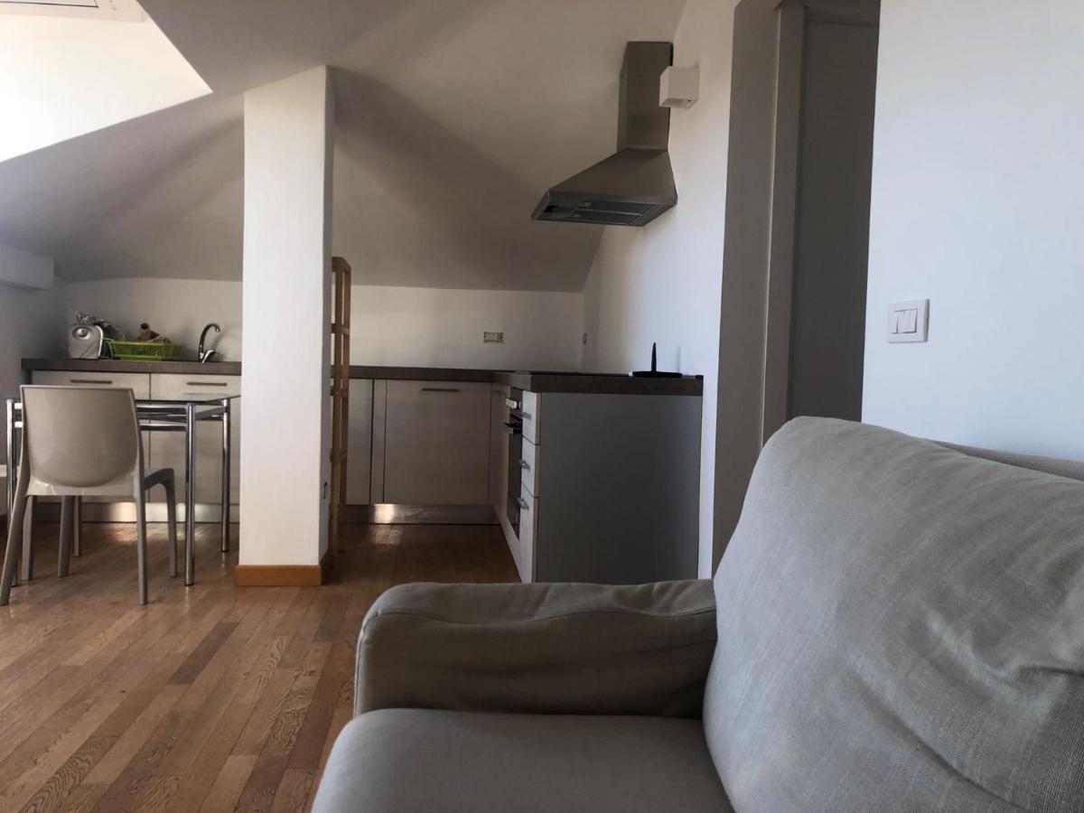 Sunlight Apartment Bergamo Esterno foto