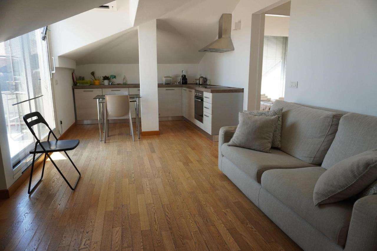 Sunlight Apartment Bergamo Esterno foto