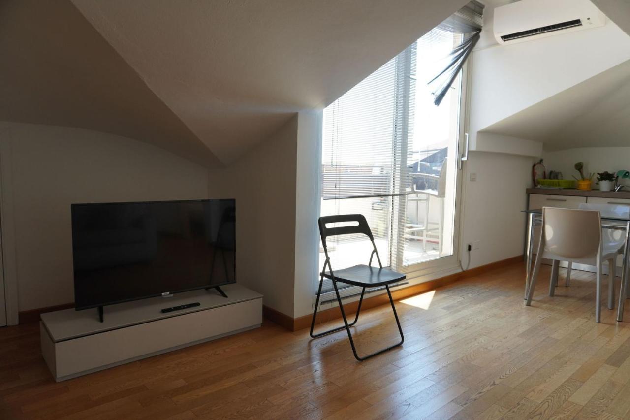 Sunlight Apartment Bergamo Esterno foto