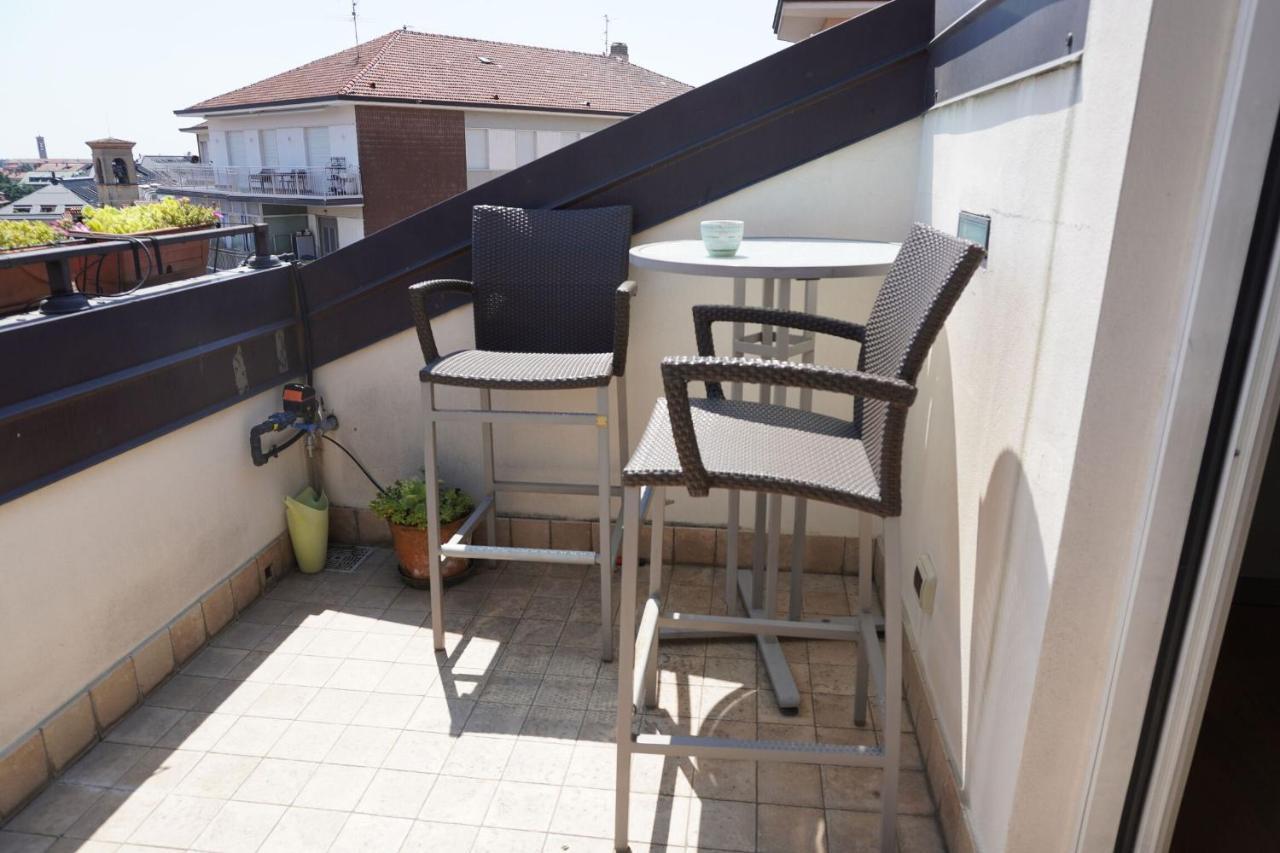 Sunlight Apartment Bergamo Esterno foto